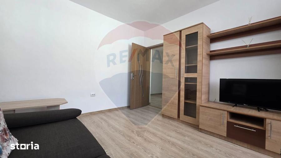 Apartament cu 3 camere de inchiriat Medias, str Cibin - 2