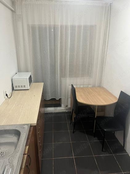 inchiriez apartament regim hotelier - 5