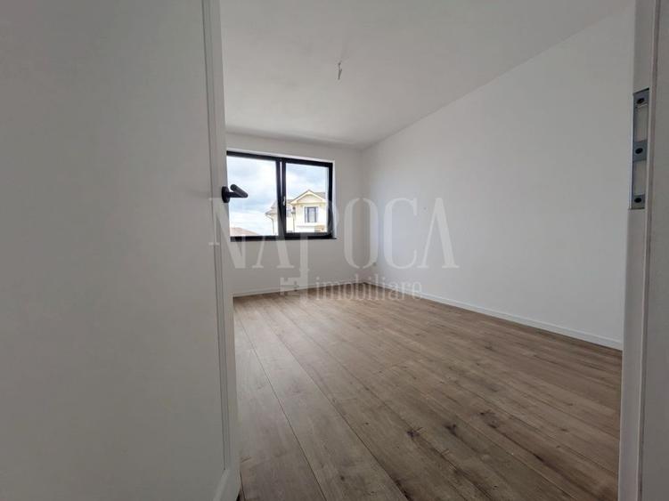 Duplex cu 4 camere cu Canalizare în Iosia