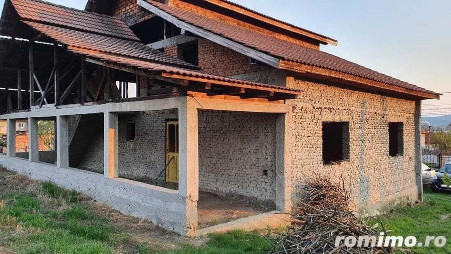Casa spatioasa in Plopsoru - 6