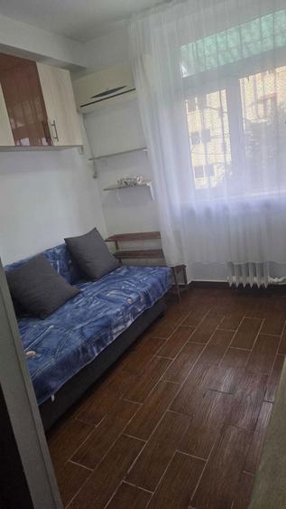 Proprietar inchiriez garsoniera Zona Medicina, Isho,12mp,baie proprie - 2