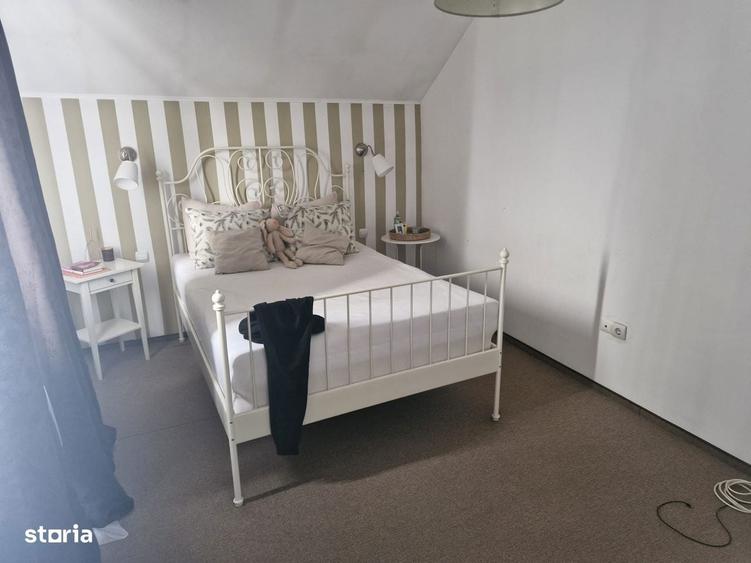 Casa cu mansarda ?i curte, 4 camere, 90.000 EUR - 9
