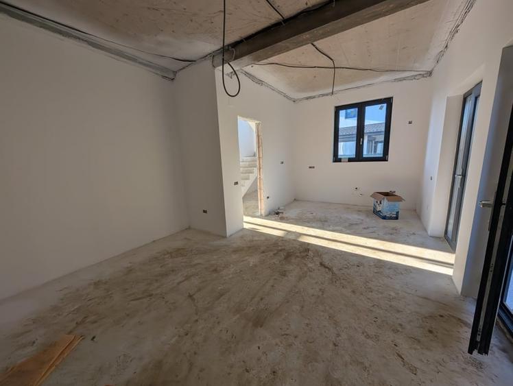 Vila la CHEIE! 3 dormitoare/ 3 bai. Locație exclusivista - Parcul Dendrologic - 5