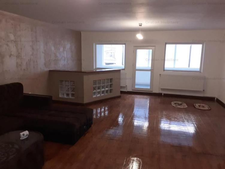 1100mp util IMENSA VILA P+1+M+ 2 spatii comerciale, zona Centrala - 1