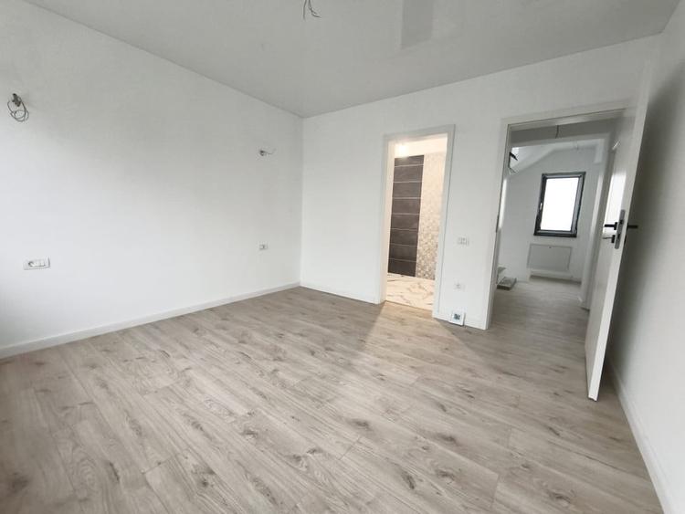 CASA 3 CAMERE | OVIDIU | VEDERE LA LAC - 10