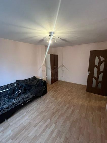 Apartament 1 camera decomandat Nicolina - 5