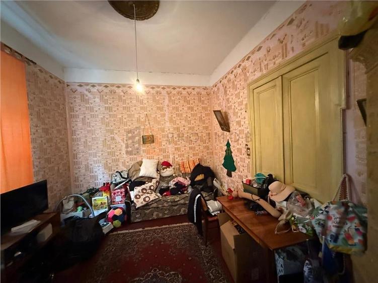 Casa tip parter Zona Independentei - 10