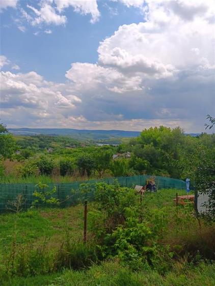 OCAZIE! Ciurbesti TEREN 700mp cu AUT. de CONSTRUCTIE casa parter si utilitati - 1