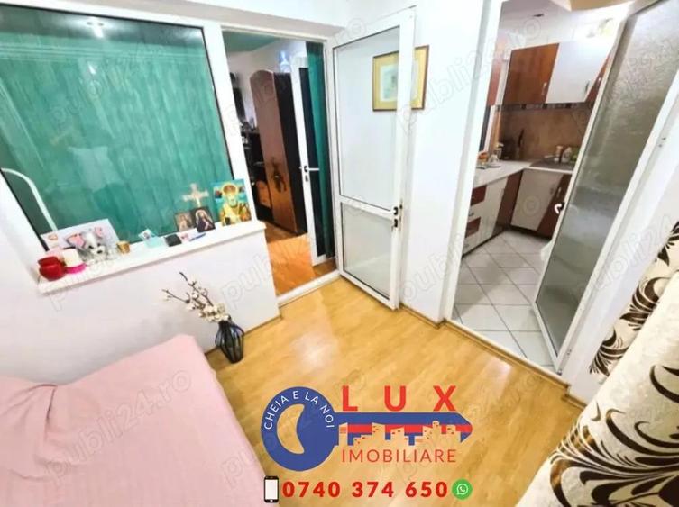 ID 2969 Apartament 2 camere transformat in 3 camere - PARTER - 1