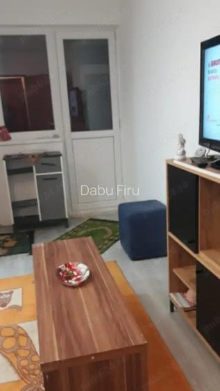 ANCHIRIEZ apartament 2 camere 200euro ANCHIRIEZ apartament 2 camere 200euro