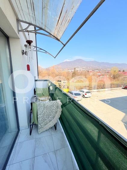 Apartament de vanzare | Zona Branduselor | 47+9 mp - 12