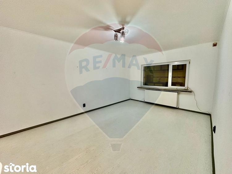 Spa?iu comercial 100mp str Marasesti - 10