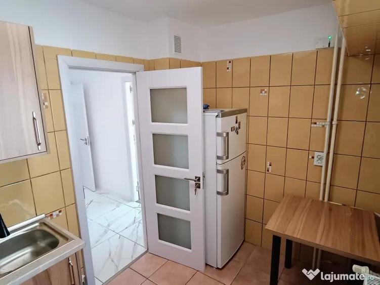 Garsoniera renovata, 43 metri patrati, langa Mega Mall - 9