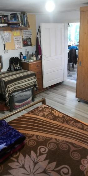 Vand casa de lemn la munte - 9