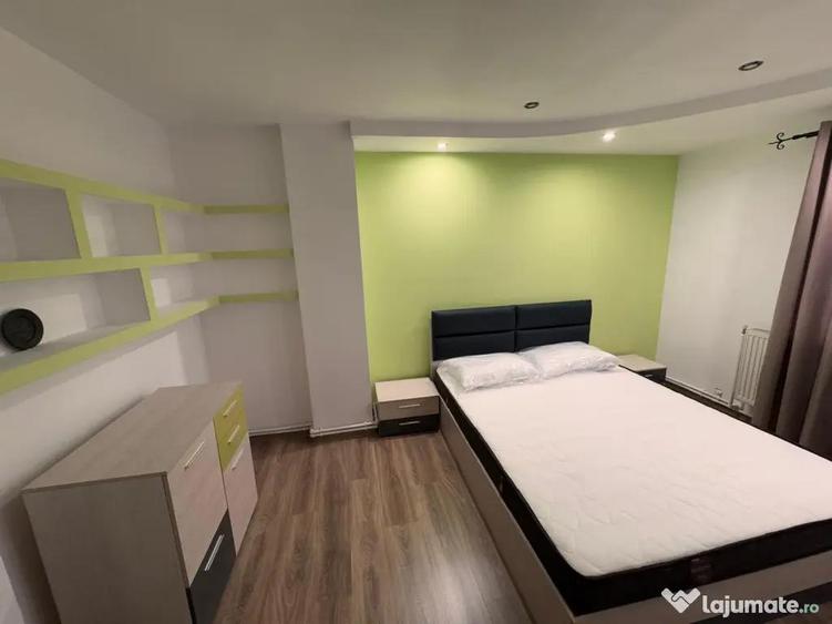 Inchiriez Apartament 3 camere spa?ios Agigea sos. Mangaliei - 13
