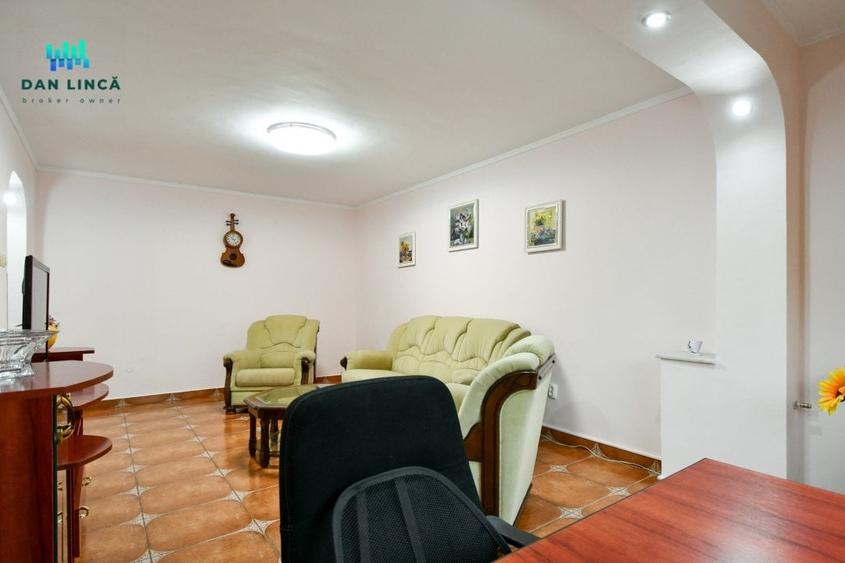 Casa de Cultura-3 camere transformat in 2 camere+zona dinning - 4