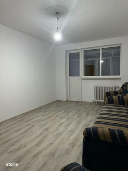 Apartament 3 camere decomandat Piata resita - 3