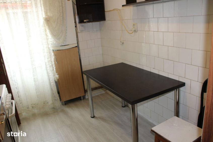 Apartament 3 camere, zona Tic-Tac - 4