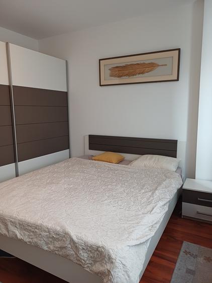 13 Septembrie, Liceul Odobleja - 8