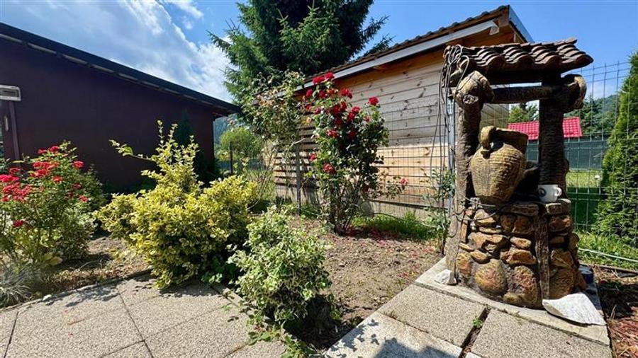 Refugiu pretios:jacuzzi, lemn masiv,2.000 mp teren,4 dormitoare, cuptor, investi - 7