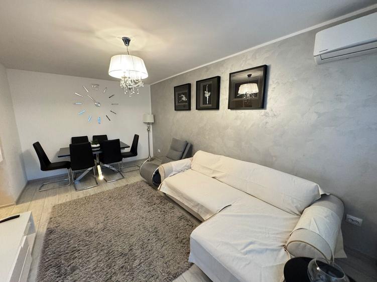 Inchiriez apartament 3 camere, decomandat + parcare, Tatarasi - 8