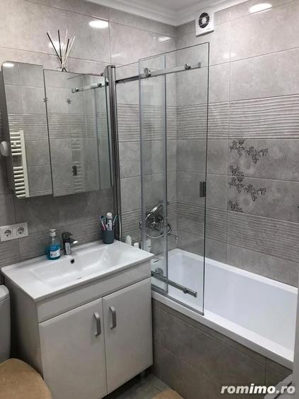 Garsoniera in zona Universitate - 2