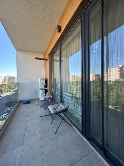 Apartament cu 2 camere semidecomandat în 13 Septembrie