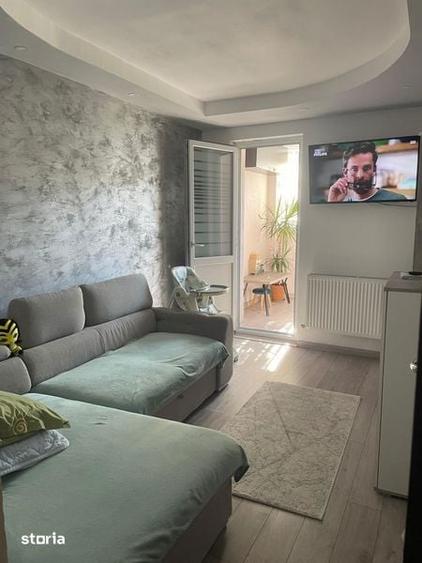 Apartament 2 camere ,Ac,decomandat et 3/4 ,renovat recent - 2
