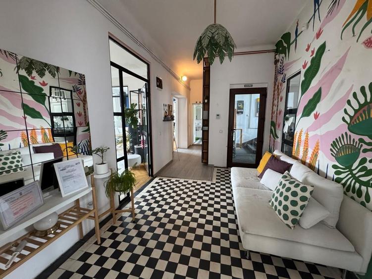 Spatiu finisat modern, ideal birouri, Piata Cipariu - 7