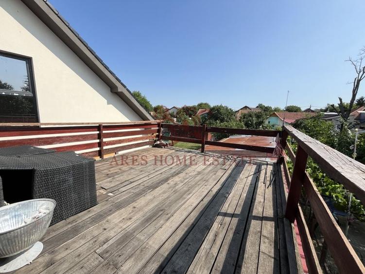 Casă individuală P+1+pod, pe piloni cu panouri solare - 13