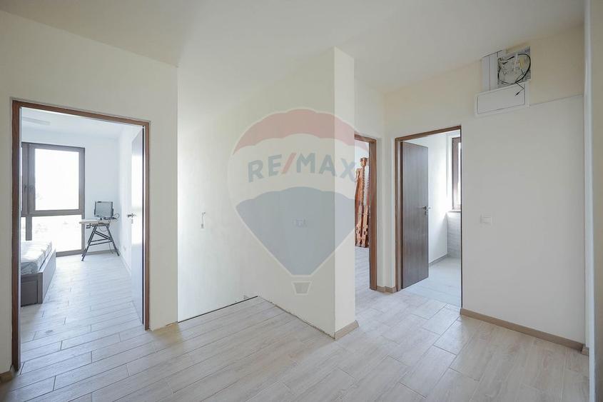 De vanzare Casa noua  cu 4 camere, teren 1190 mp  Cartier Podgoria - 17