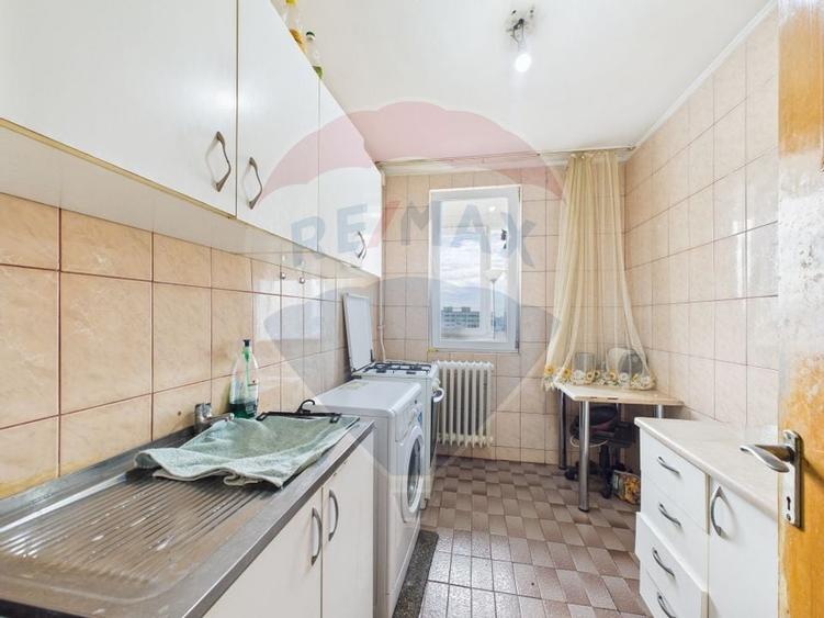 Apartament cu 2 camere de vanzare - Zona Alexandru Obregia - 6