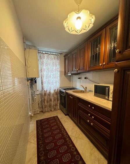 Apartament central de inchiriat, 3 camere, Radauti - 8