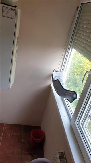 Bloc construit 1993, 3 cam etaj 1, 2 balcoane, Mobilat si Utilat decomandat Inde - 12