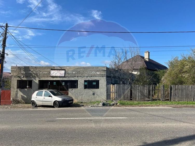 Casa cu 6 camere de vanzare - 2