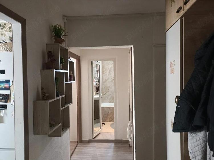 Vand apartament 3 camere Gavana 3 - 6