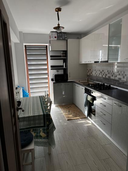 Ap. 2 cam decomandat, mobilat și utilat, loc de parcare inclus - 4