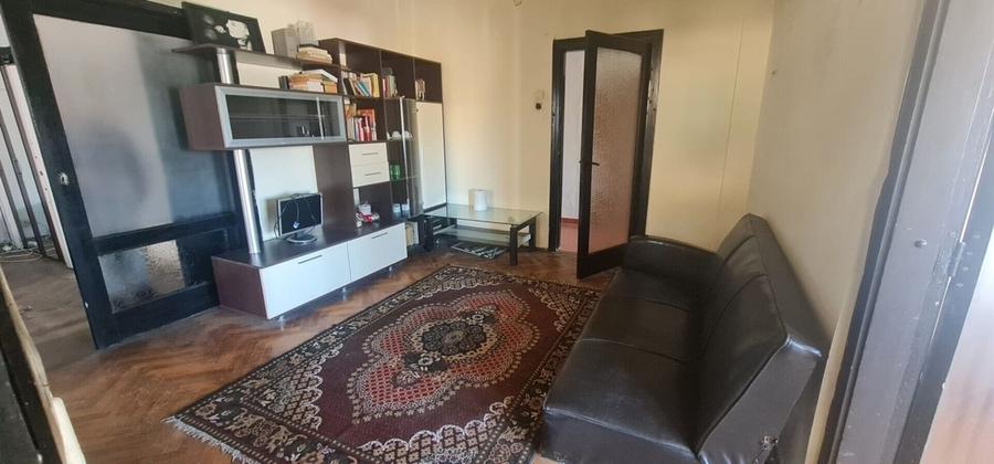 Cartierul Armenesc ultracentral apartament 4 camere - 2