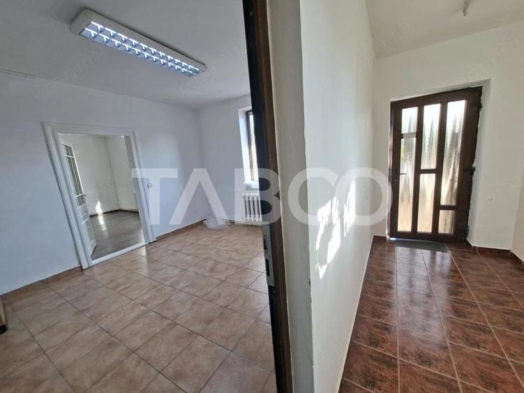 Spațiu comercial, de 50 mp, în Calea Dumbrăvii