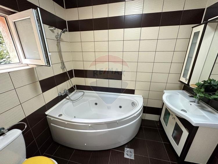 Apartament cu 3 camere de inchiriat in Andrei Muresanu - 6