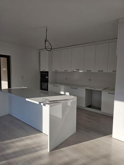 Casa deosebita, construita pentru familie, nu pentru vanzare! - 5