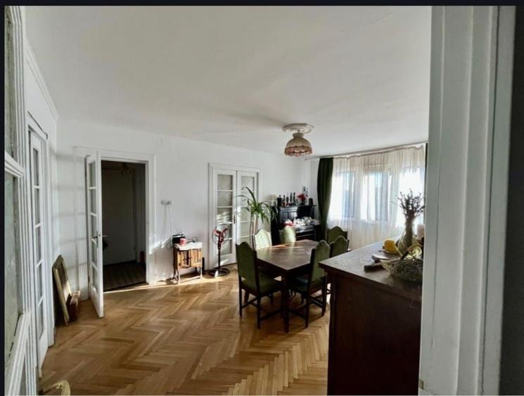 Vanzare apartament 5 camere 152 mp - 2