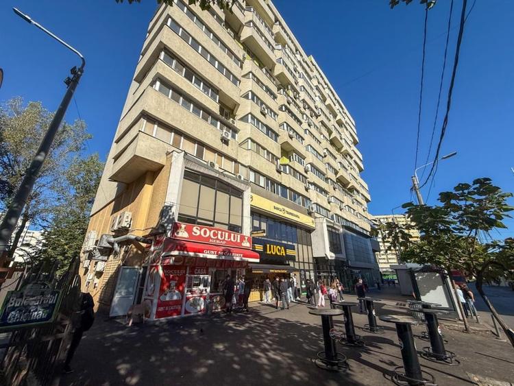 Apartament 4 Camere Piata Delfinului- Chisinau - 20