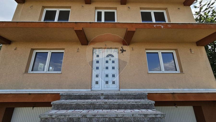 Casă / Vilă cu 12 camere-Sfântu Ilie Vechi, Suceava - 21