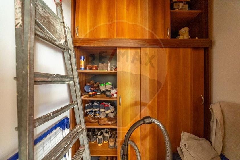 Apartament cu 3 camere de vanzare in zona Ultracentral - 16