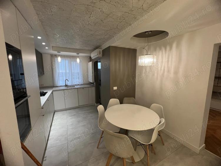 De vanzare Apartament 3 camere CENTRAL - 7