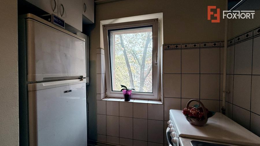 Apartament cu 4 camere, etaj 1 de inchiriat, zona Aradului - 13