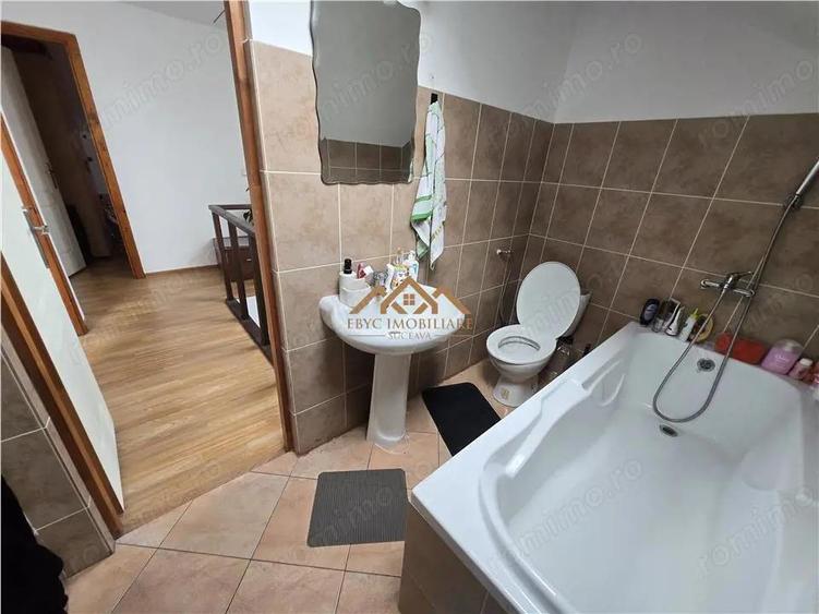 De vanzare | Apartament | Marasesti - 2