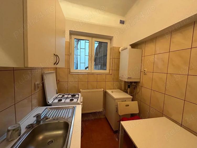 Vanzare 3 camere Polona - 2