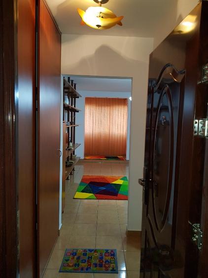 Particular ofer spre inchiriere garsoniera zona Titan, Potcoava - 4